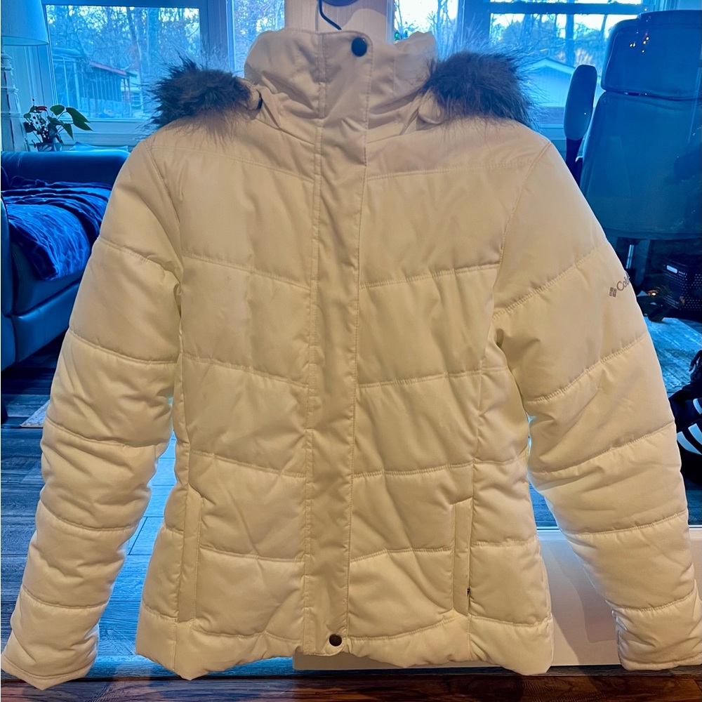 Women’s Columbia jacket size medium